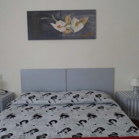 Lina Hotel Stintino Bagian luar foto