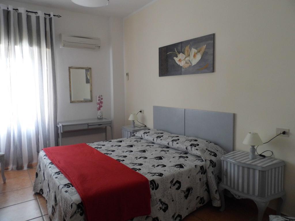 Lina Hotel Stintino Ruang foto